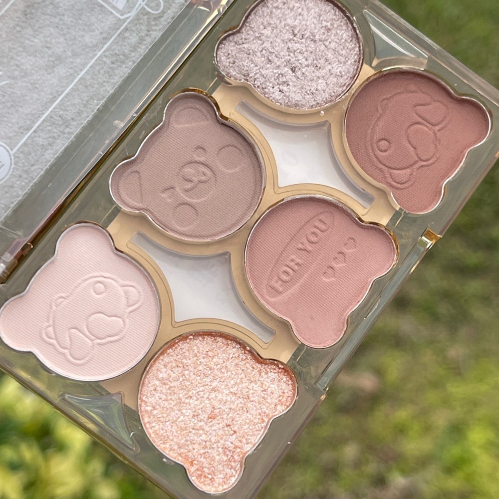 BEAR Design 6 Color Eyeshadow Palette - Picture 6 of 10